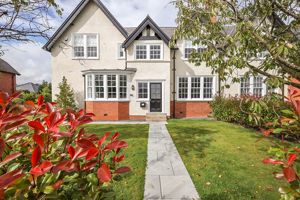 Photo 15- click for photo gallery